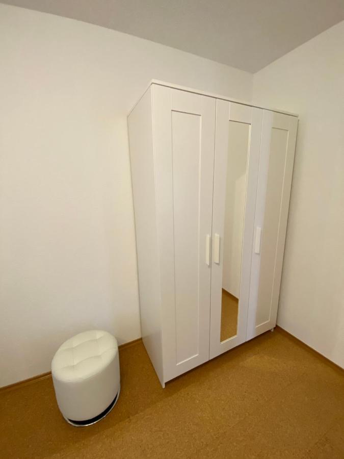 Elviras Apartment Зинген Номер фото